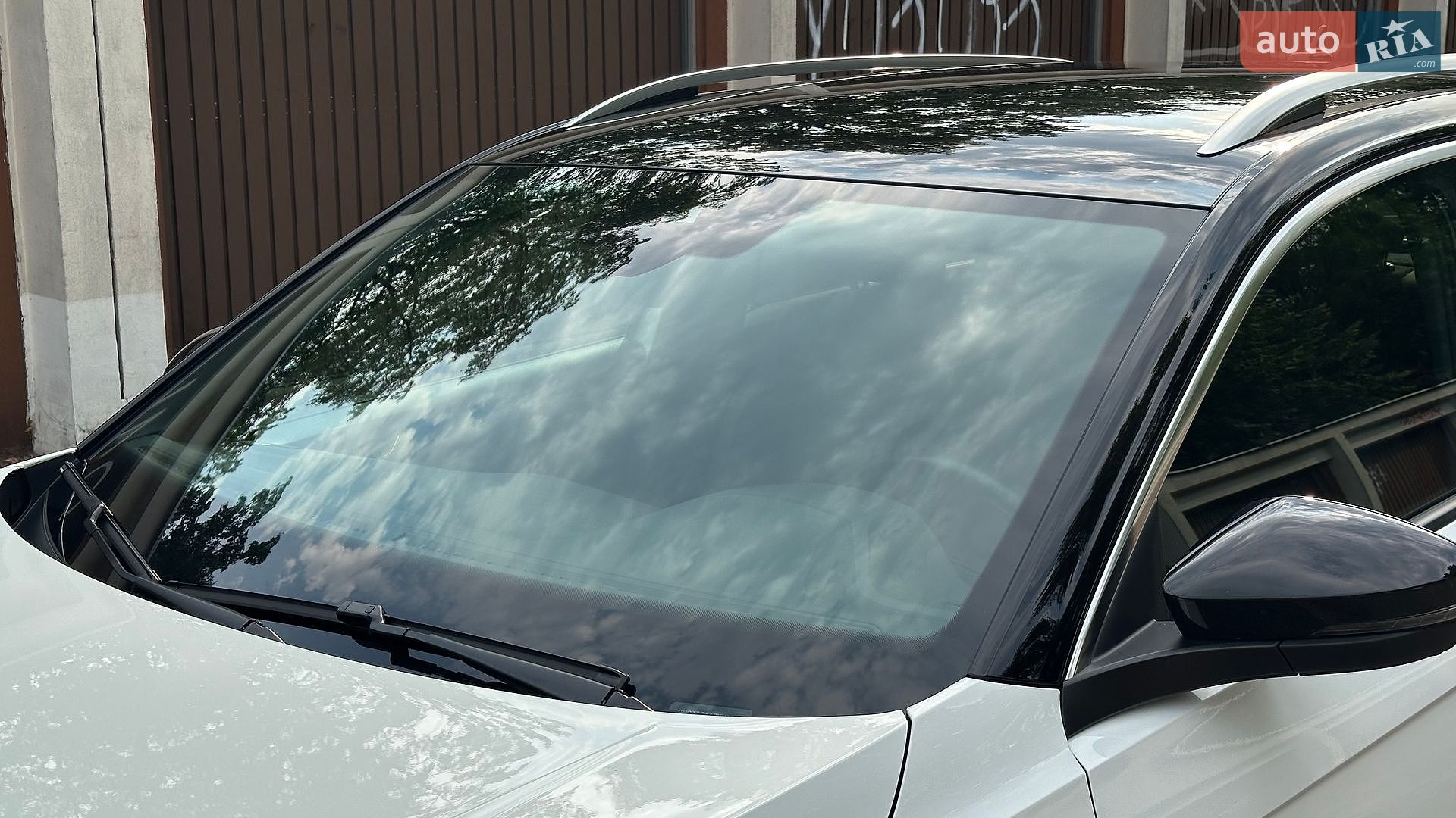 Volkswagen T-Roc 2021 VIN WVGZZZA1ZNV022417 фото оголошення 41 з 47