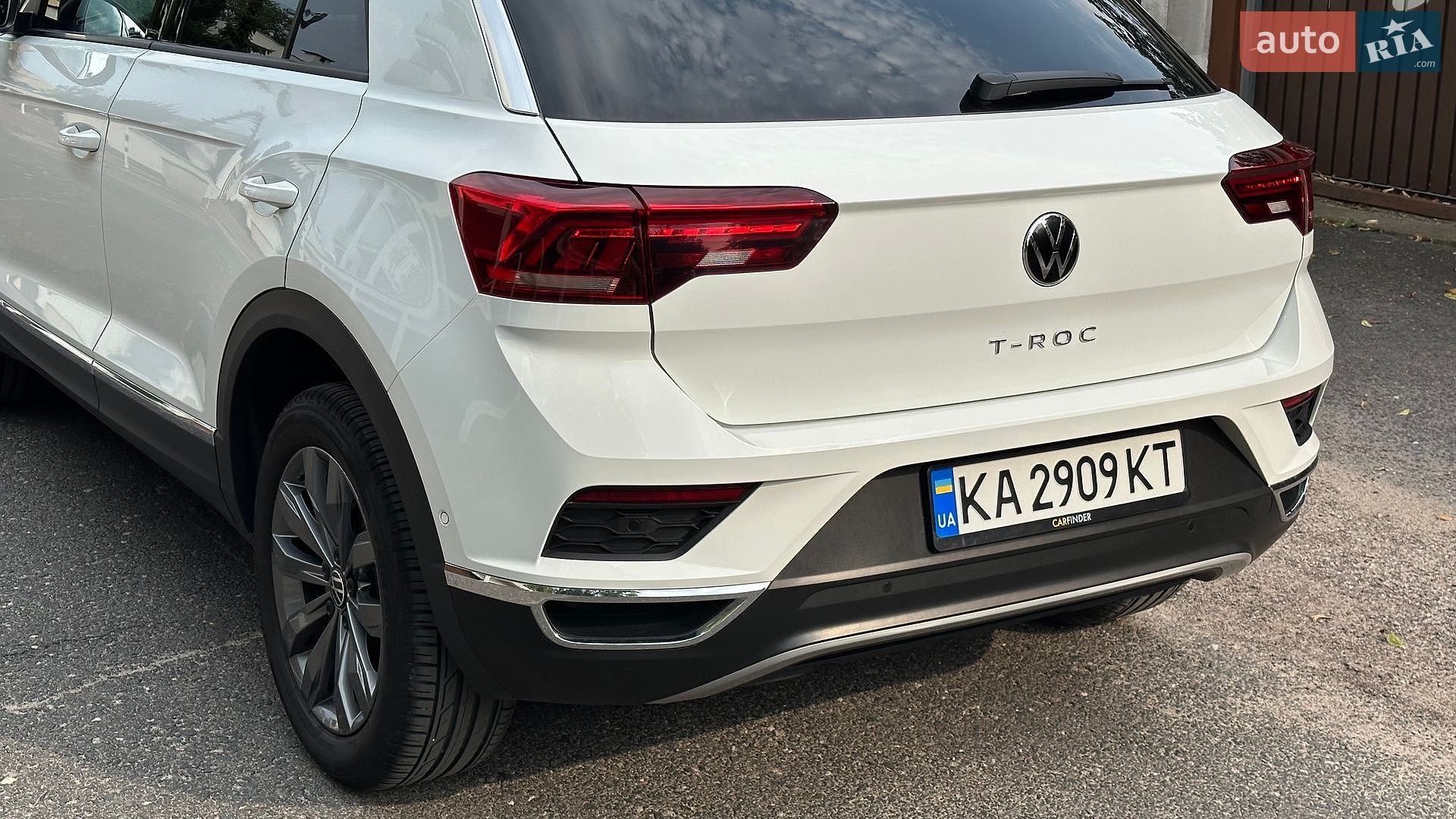Volkswagen T-Roc 2021 VIN WVGZZZA1ZNV022417 фото оголошення 42 з 47