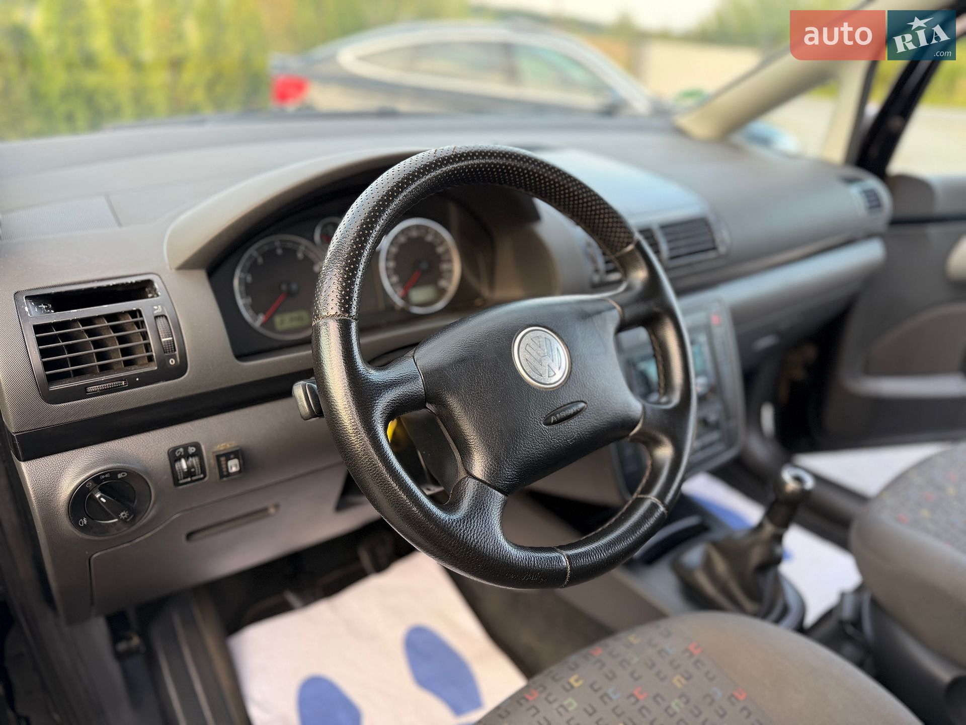 Volkswagen Sharan 2002 VIN WVWZZZ7MZ3V033618 фото оголошення 38 з 69
