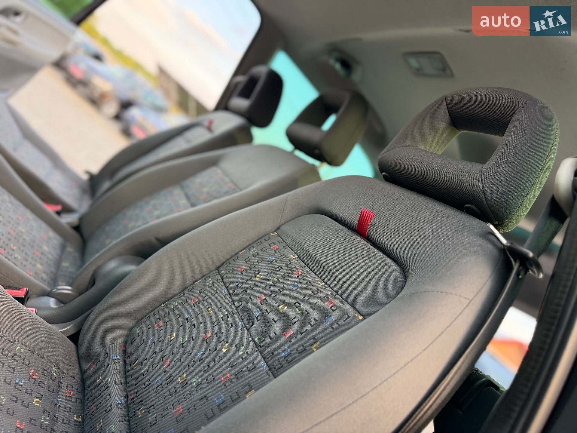 Volkswagen Sharan 2002 VIN WVWZZZ7MZ3V033618 фото оголошення 49 з 69