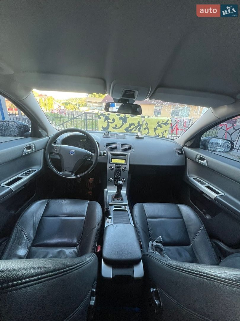 Volvo V50 2008 VIN YV1MW755192482888 фото оголошення 4 з 17