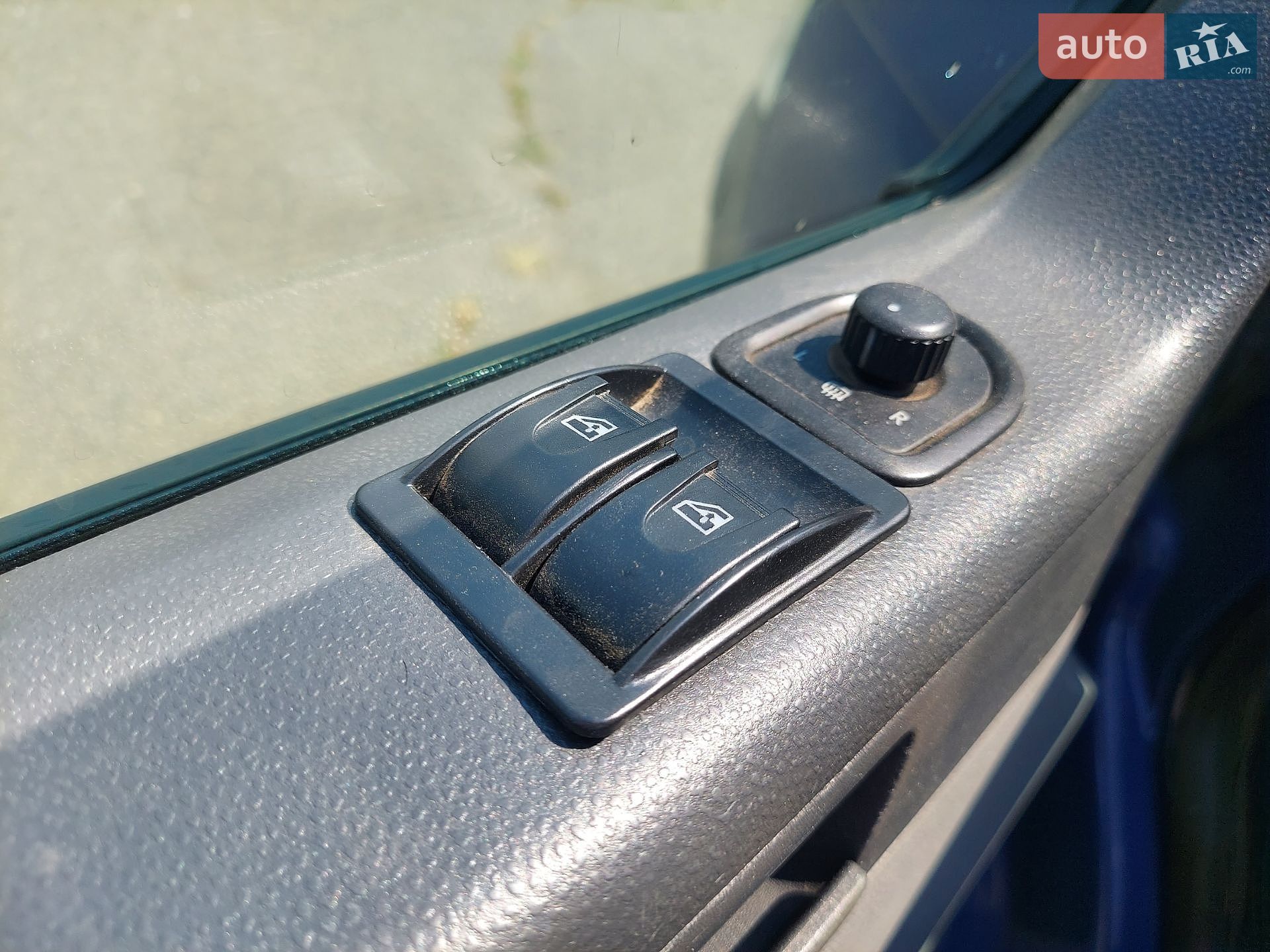Volkswagen Transporter 2007 VIN WV2ZZZ7HZ8H041532 фото оголошення 28 з 37