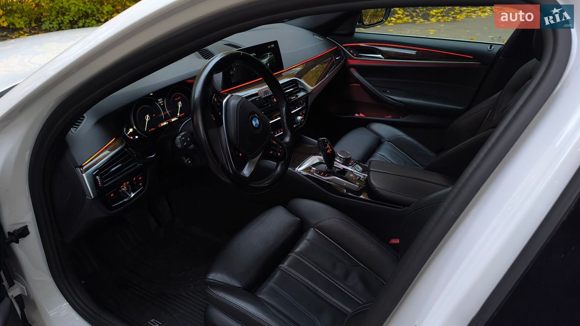 BMW 5 Series 2017 VIN WBAJE7C37HG890520 фото оголошення 33 з 36