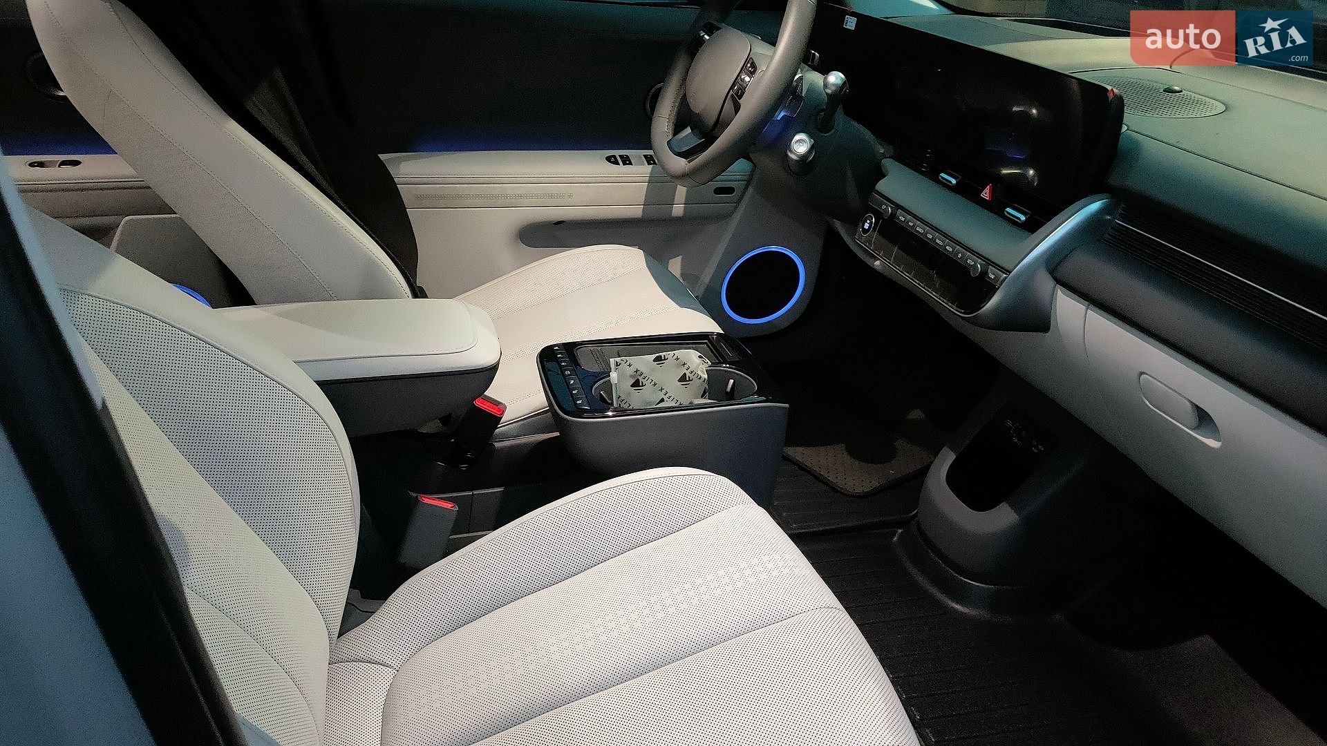 Hyundai Ioniq 5 2025 VIN 7YAKR4DAXSY016471 фото оголошення 12 з 31