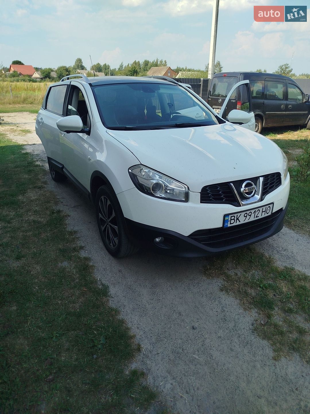 Nissan Qashqai 2012 VIN SJNFCAJ10U2531560 фото оголошення 4 з 10
