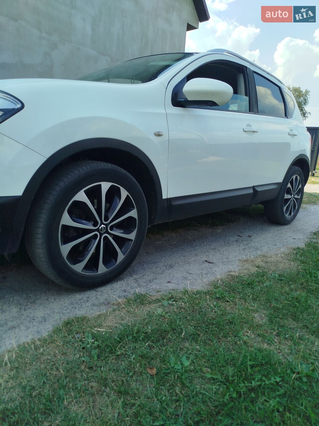 Nissan Qashqai 2012 VIN SJNFCAJ10U2531560 фото оголошення 2 з 10