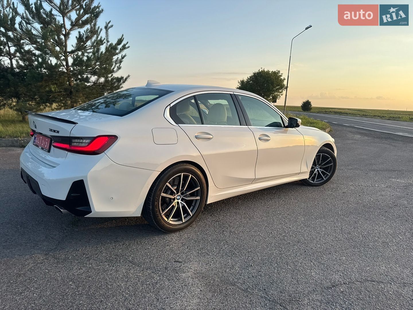 BMW 3 Series 2020 VIN 3MW5R1J05L8B07391 фото оголошення 17 з 18