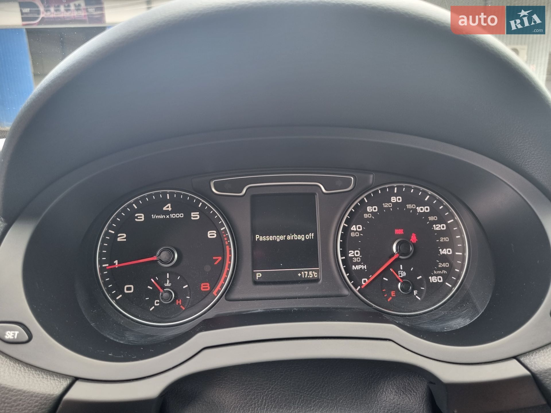 Audi Q3 2014 VIN WA1GFCFS7FR004892 фото оголошення 31 з 40