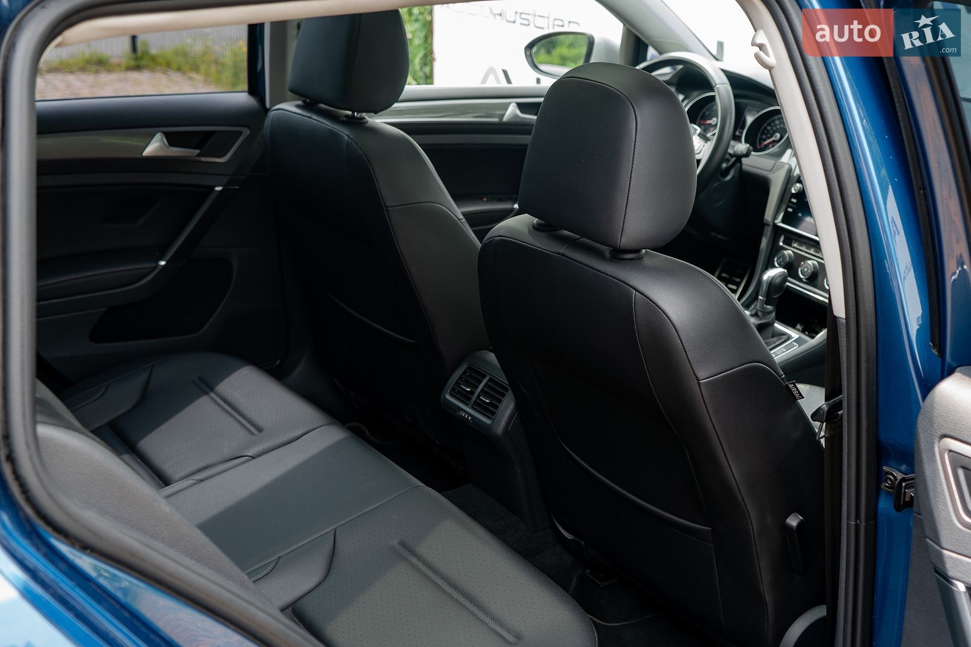Volkswagen Golf Alltrack 2019 VIN 3VWH17AU8KM518624 фото оголошення 34 з 57