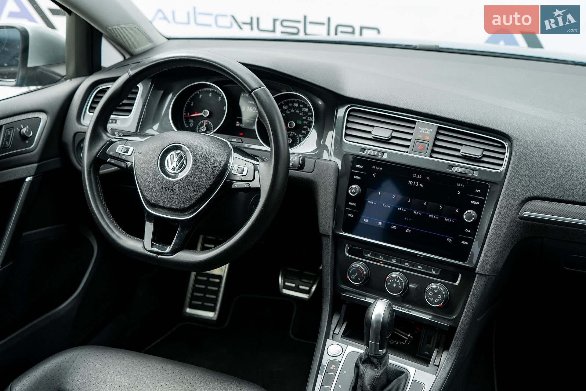 Volkswagen Golf Alltrack 2019 VIN 3VWH17AU8KM518624 фото оголошення 43 з 57