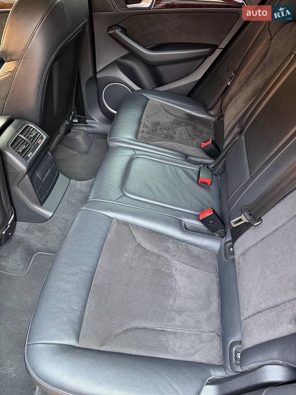 Audi Q5 2016 VIN WAUZZZ8R0HA067074 фото оголошення 5 з 6