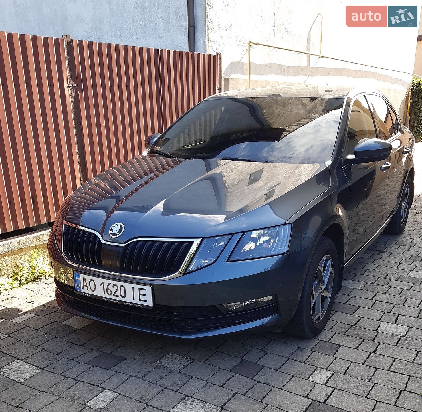 Skoda Octavia 2019 VIN TMBAN4NE3LB007695 фото оголошення 2 з 7