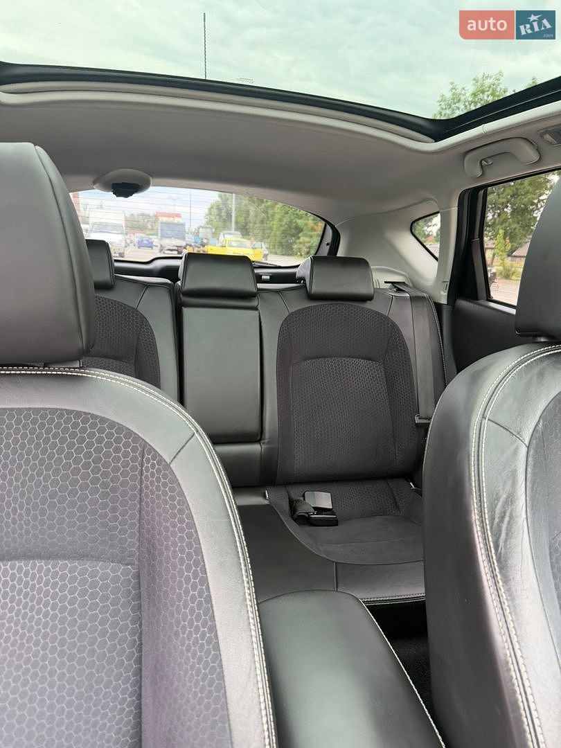 Nissan Qashqai 2013 VIN SJNFEAJ10U2830121 фото оголошення 11 з 19