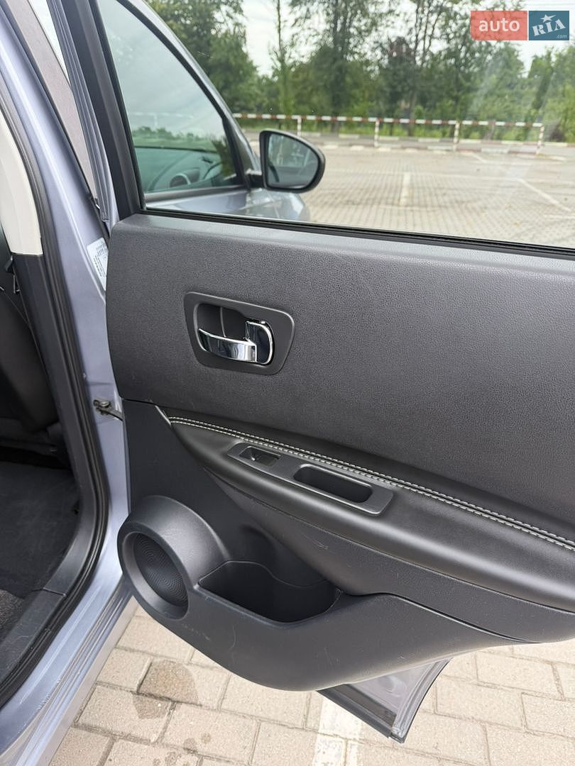 Nissan Qashqai 2013 VIN SJNFEAJ10U2830121 фото оголошення 13 з 19