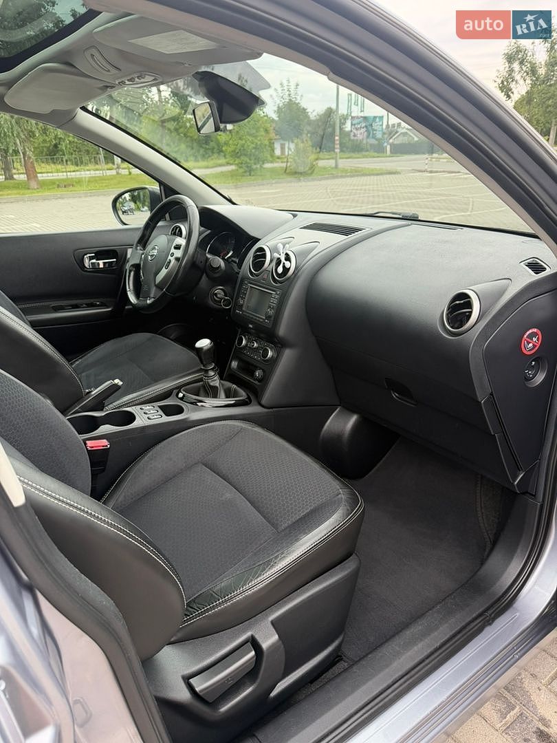 Nissan Qashqai 2013 VIN SJNFEAJ10U2830121 фото оголошення 18 з 19