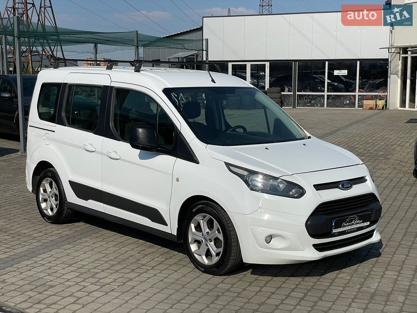 Ford Tourneo Connect 2015 VIN WF0TXXWPGTFD59303 фото оголошення 4 з 35