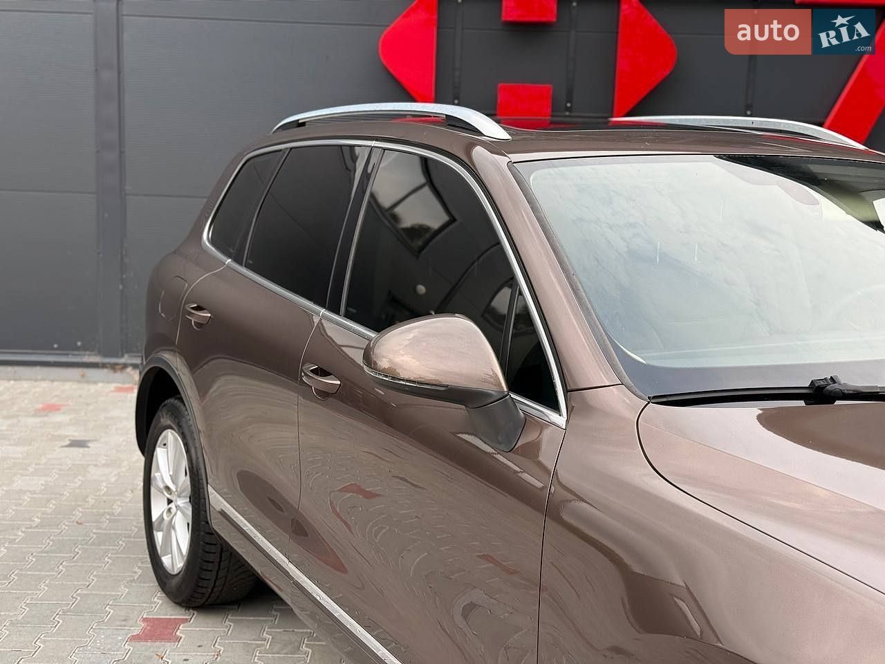 Volkswagen Touareg 2011 VIN WVGZZZ7PZBD006082 фото оголошення 12 з 66