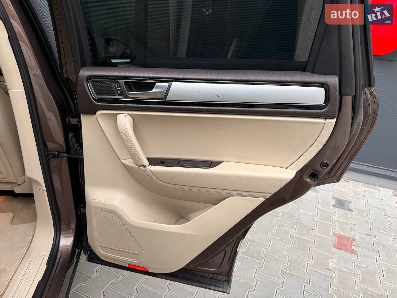Volkswagen Touareg 2011 VIN WVGZZZ7PZBD006082 фото оголошення 52 з 66