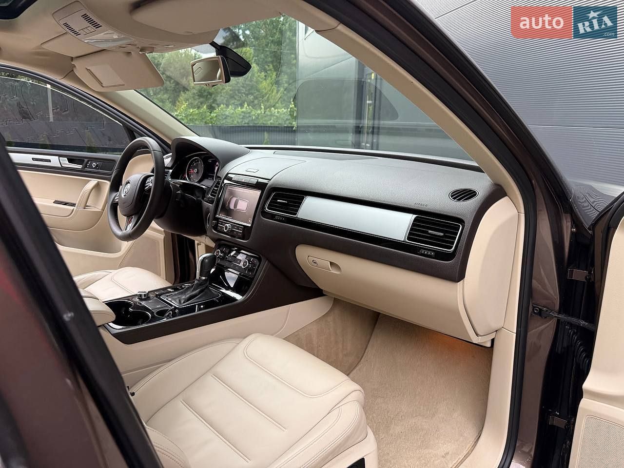 Volkswagen Touareg 2011 VIN WVGZZZ7PZBD006082 фото оголошення 61 з 66