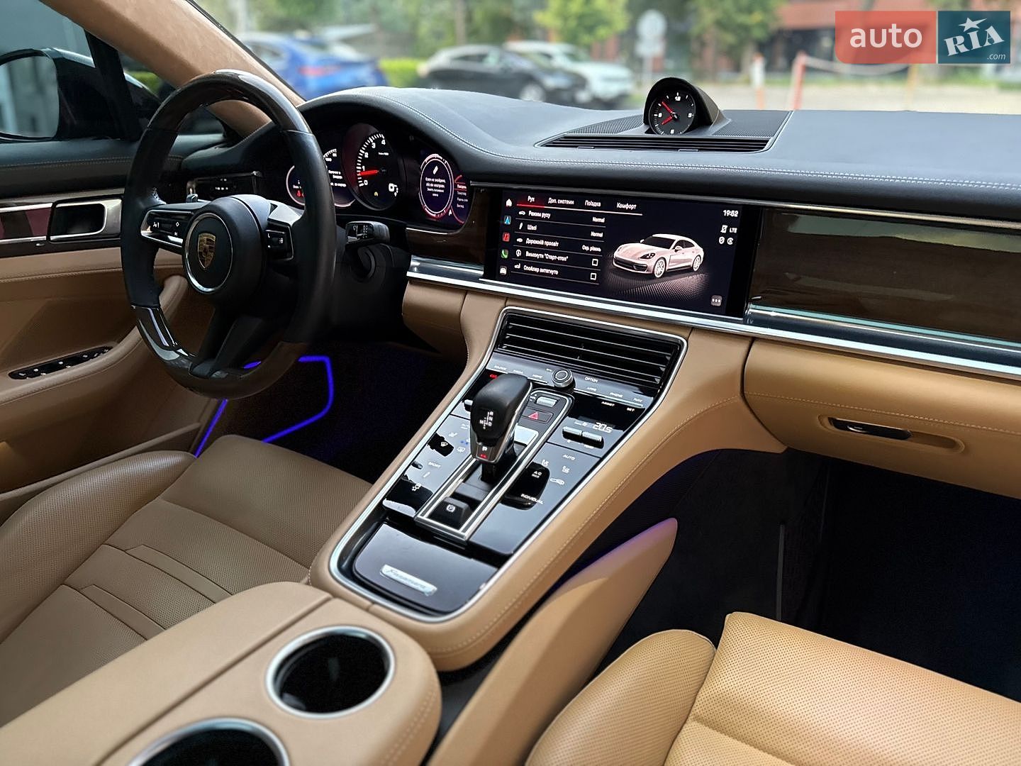 Porsche Panamera 2022 VIN WP0AJ2A78NL101575 фото оголошення 11 з 39