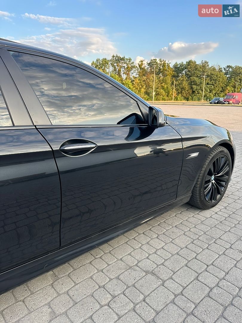 BMW 5 Series 2010 VIN WBAFU7C51BC870336 фото оголошення 18 з 80