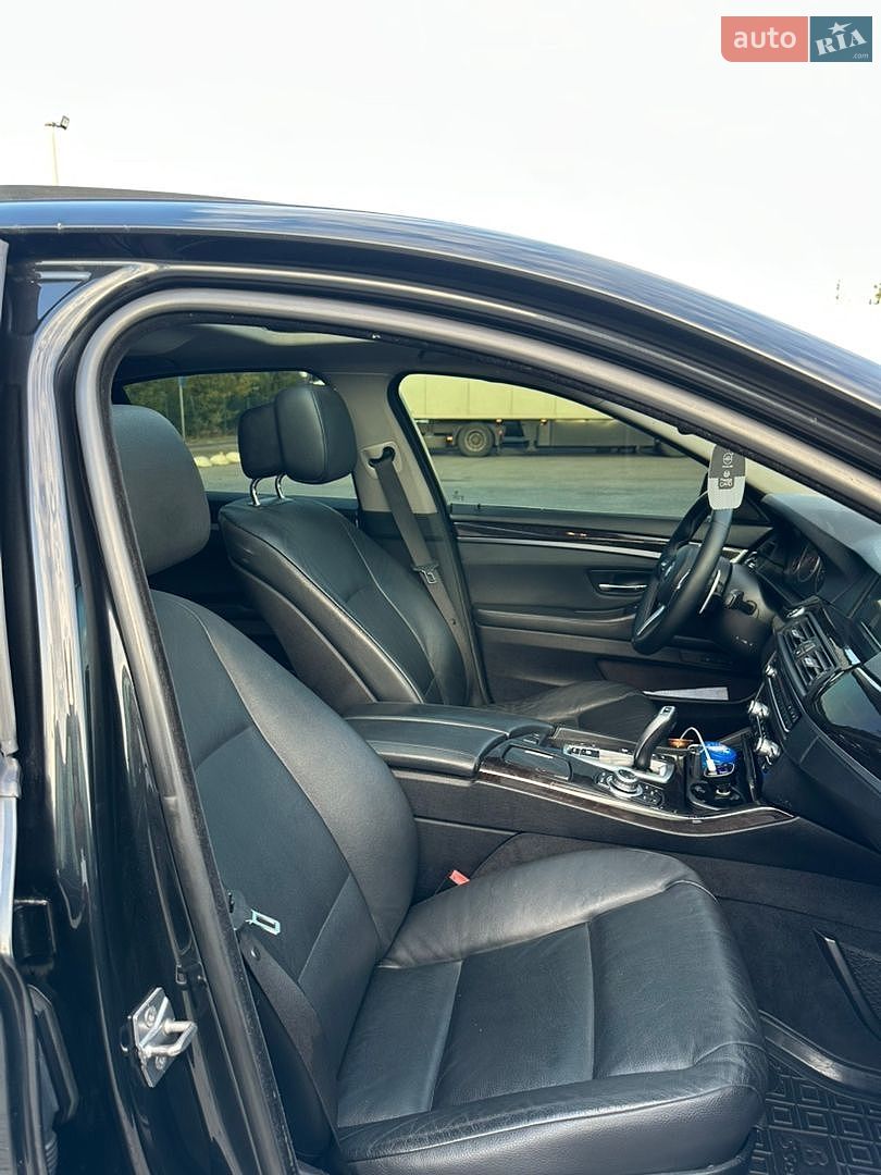 BMW 5 Series 2010 VIN WBAFU7C51BC870336 фото оголошення 70 з 80