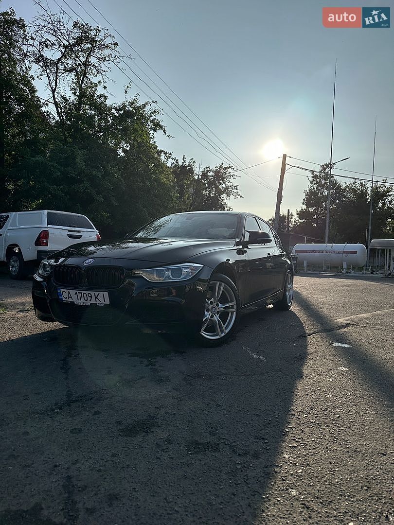 BMW 3 Series 2012 VIN WBA3B5C50DF591734 фото оголошення 2 з 34