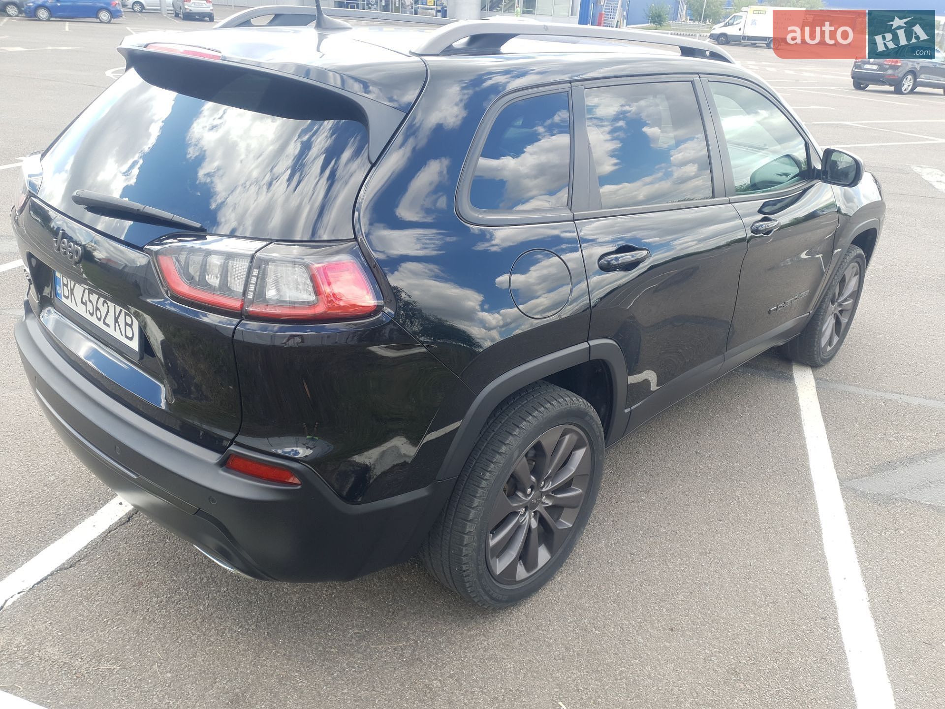 Jeep Cherokee 2021 VIN 1C4PJMMX6MD194722 фото оголошення 5 з 38