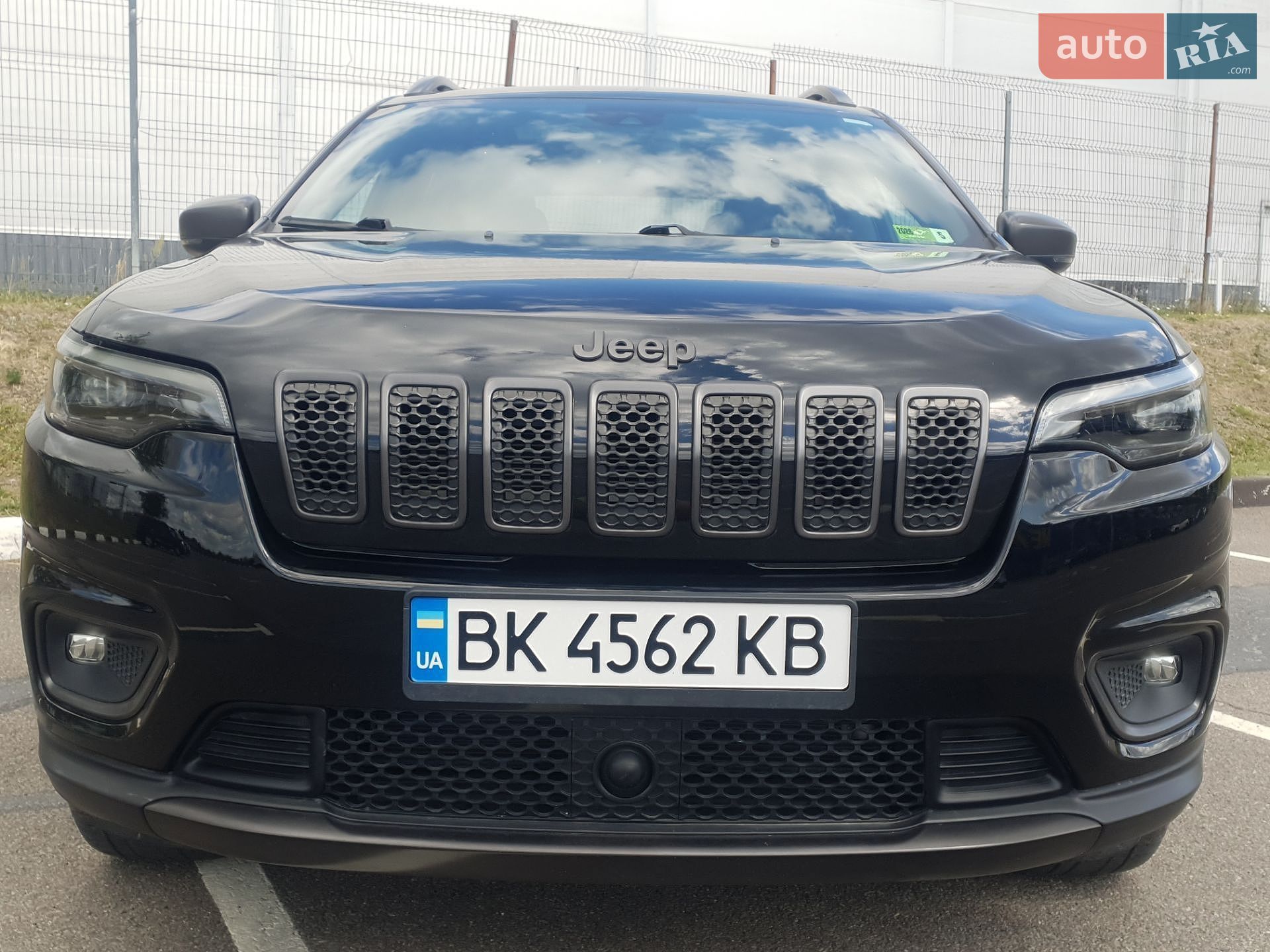 Jeep Cherokee 2021 VIN 1C4PJMMX6MD194722 фото оголошення 4 з 38