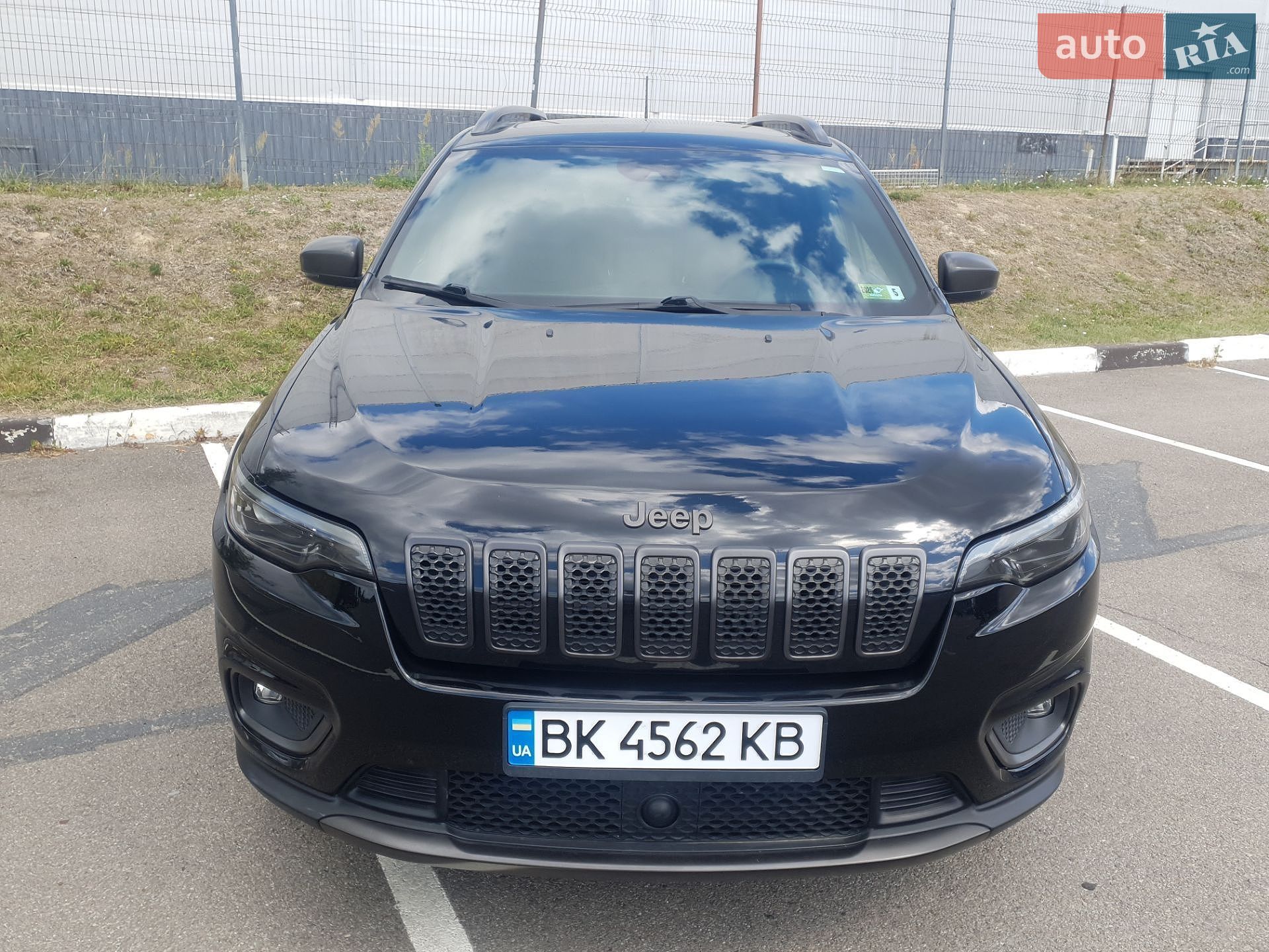 Jeep Cherokee 2021 VIN 1C4PJMMX6MD194722 фото оголошення 3 з 38
