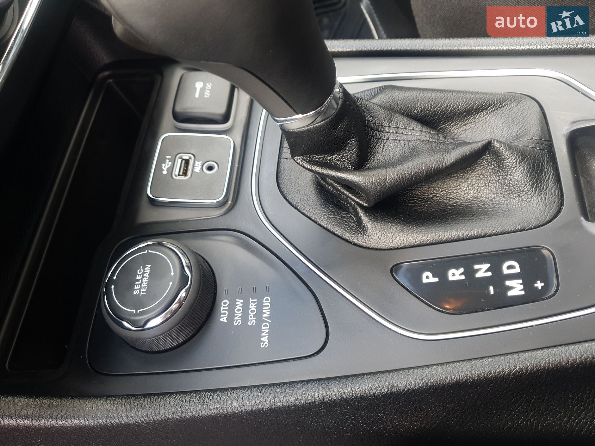 Jeep Cherokee 2021 VIN 1C4PJMMX6MD194722 фото оголошення 27 з 38