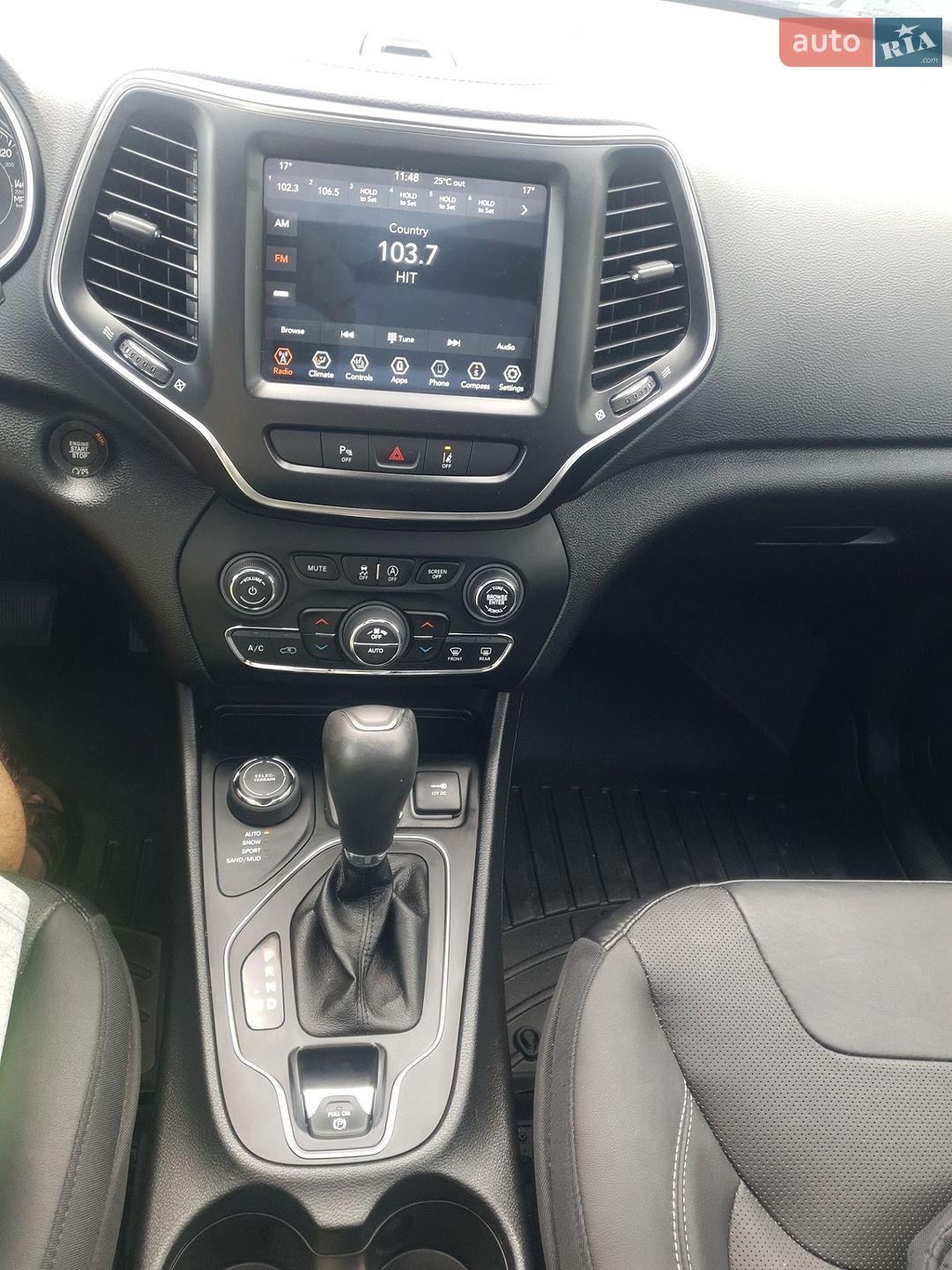 Jeep Cherokee 2021 VIN 1C4PJMMX6MD194722 фото оголошення 30 з 38