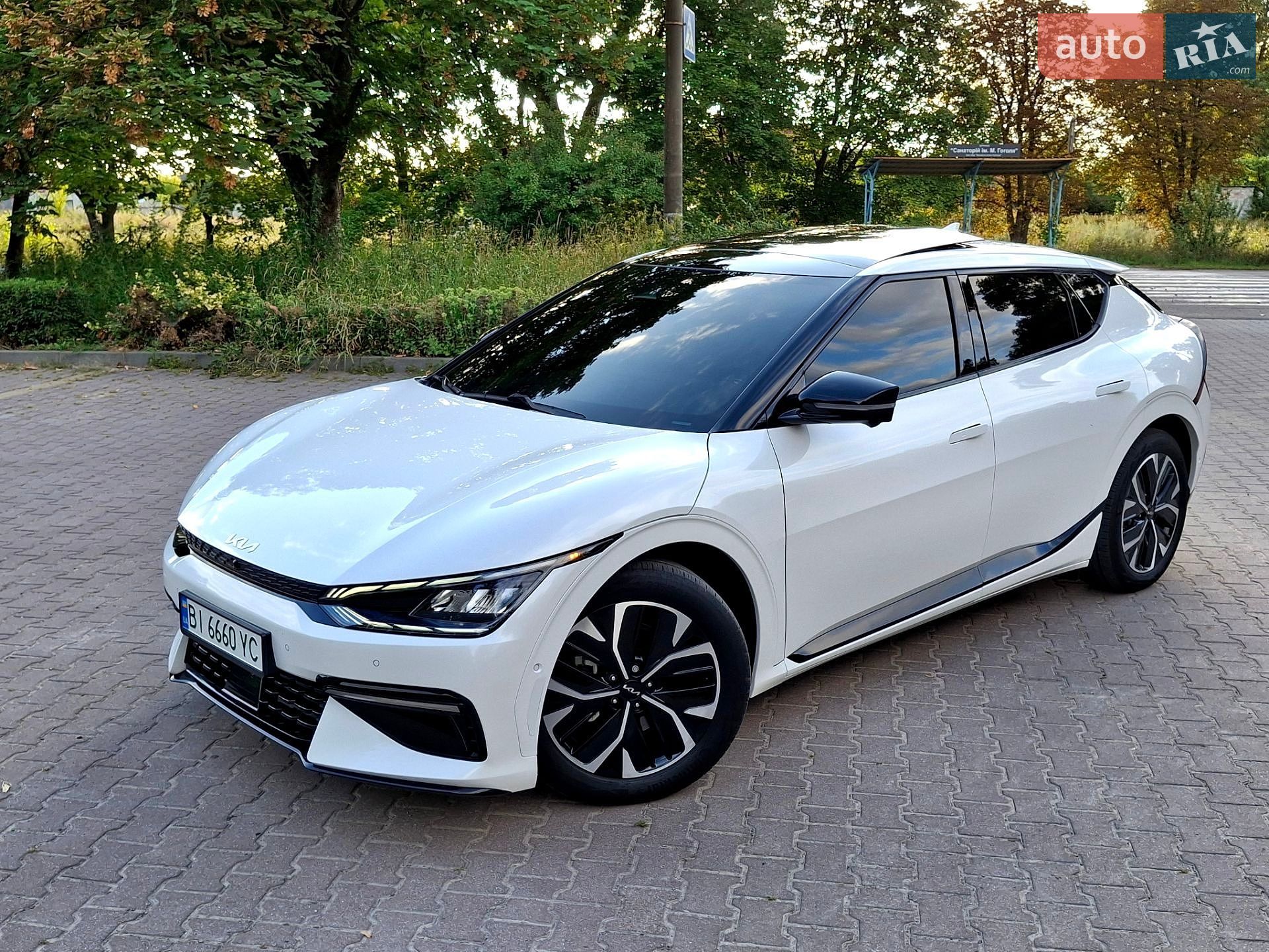 Kia EV6 2023 VIN KNDC44LA8P5126598 фото оголошення 11 з 71