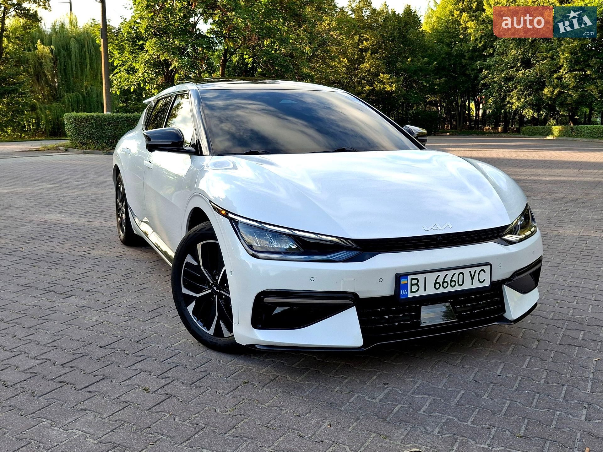 Kia EV6 2023 VIN KNDC44LA8P5126598 фото оголошення 7 з 71