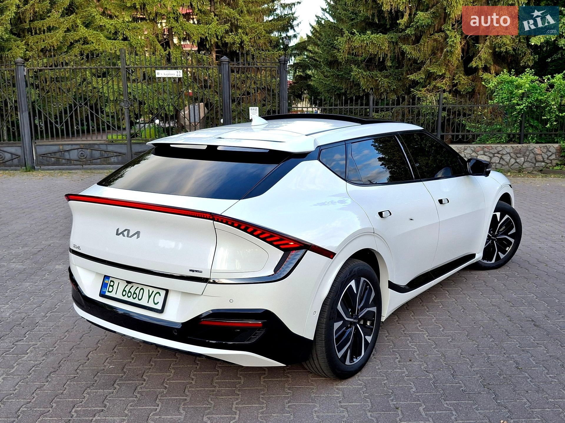 Kia EV6 2023 VIN KNDC44LA8P5126598 фото оголошення 13 з 71