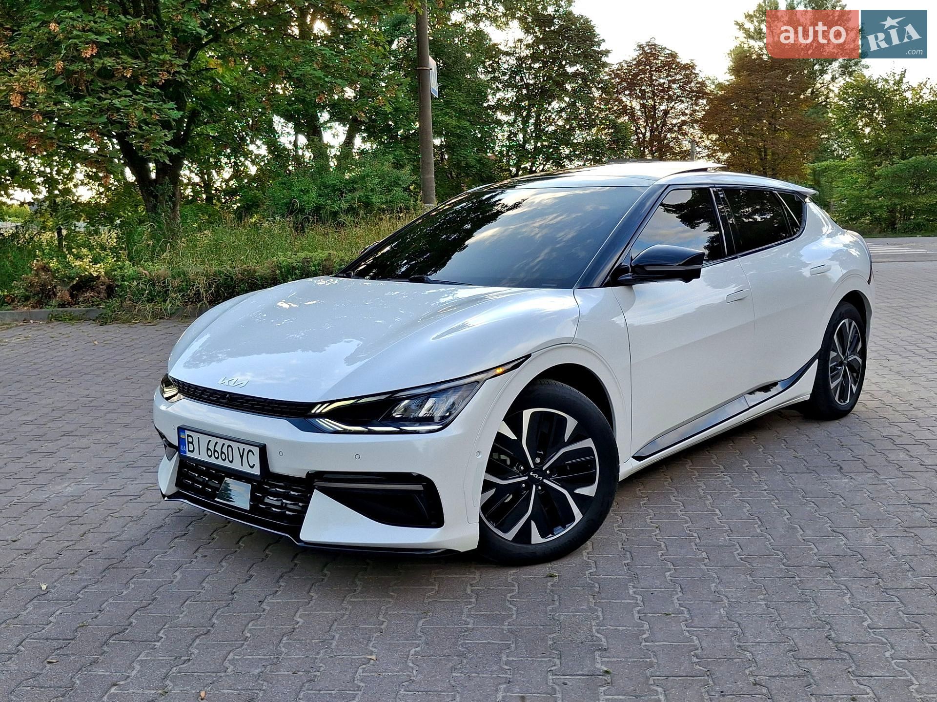Kia EV6 2023 VIN KNDC44LA8P5126598 фото оголошення 16 з 71