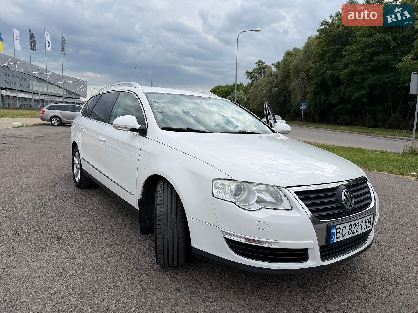 Volkswagen Passat 2009 VIN WVWZZZ3CZAE014961 фото оголошення 2 з 18