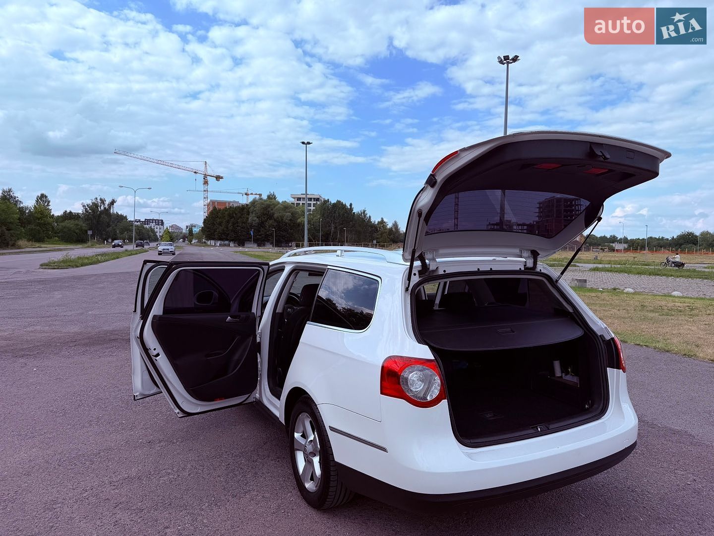 Volkswagen Passat 2009 VIN WVWZZZ3CZAE014961 фото оголошення 7 з 18