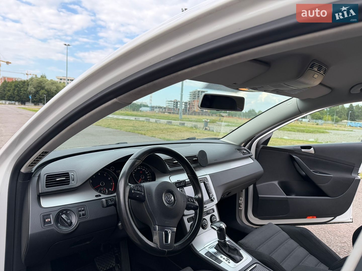 Volkswagen Passat 2009 VIN WVWZZZ3CZAE014961 фото оголошення 12 з 18