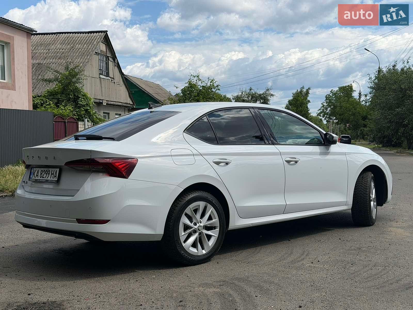 Skoda Octavia 2021 VIN TMBAS4NX6NY051443 фото оголошення 4 з 7