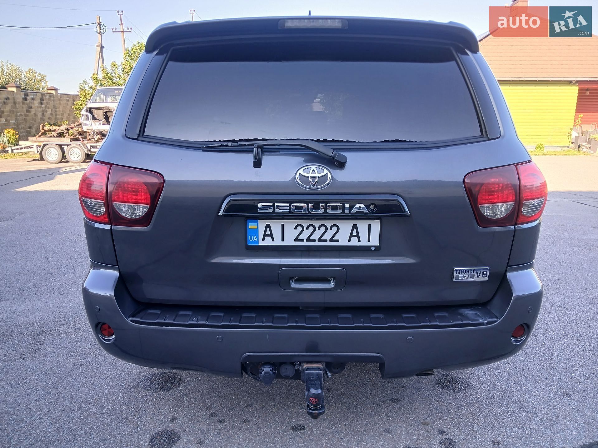 Toyota Sequoia 2018 VIN 5TDBY5G16JS162971 фото оголошення 12 з 22
