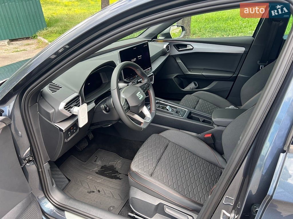 SEAT Leon 2025 VIN VSSZZZKL2SR121215 фото оголошення 14 з 17