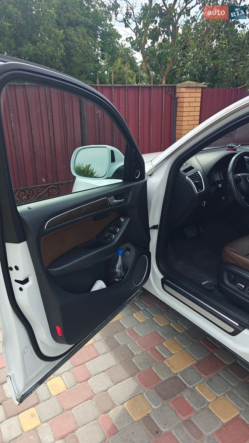 Audi Q5 2014 VIN WA1LFAFP3EA074921 фото оголошення 7 з 14
