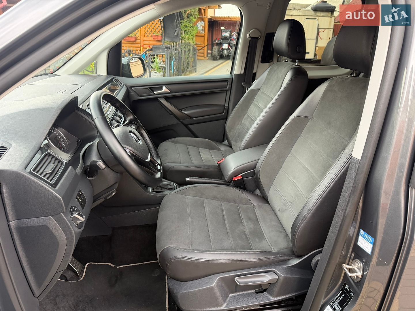 Volkswagen Caddy 2020 VIN WV2ZZZ2KZLX083162 фото оголошення 16 з 35