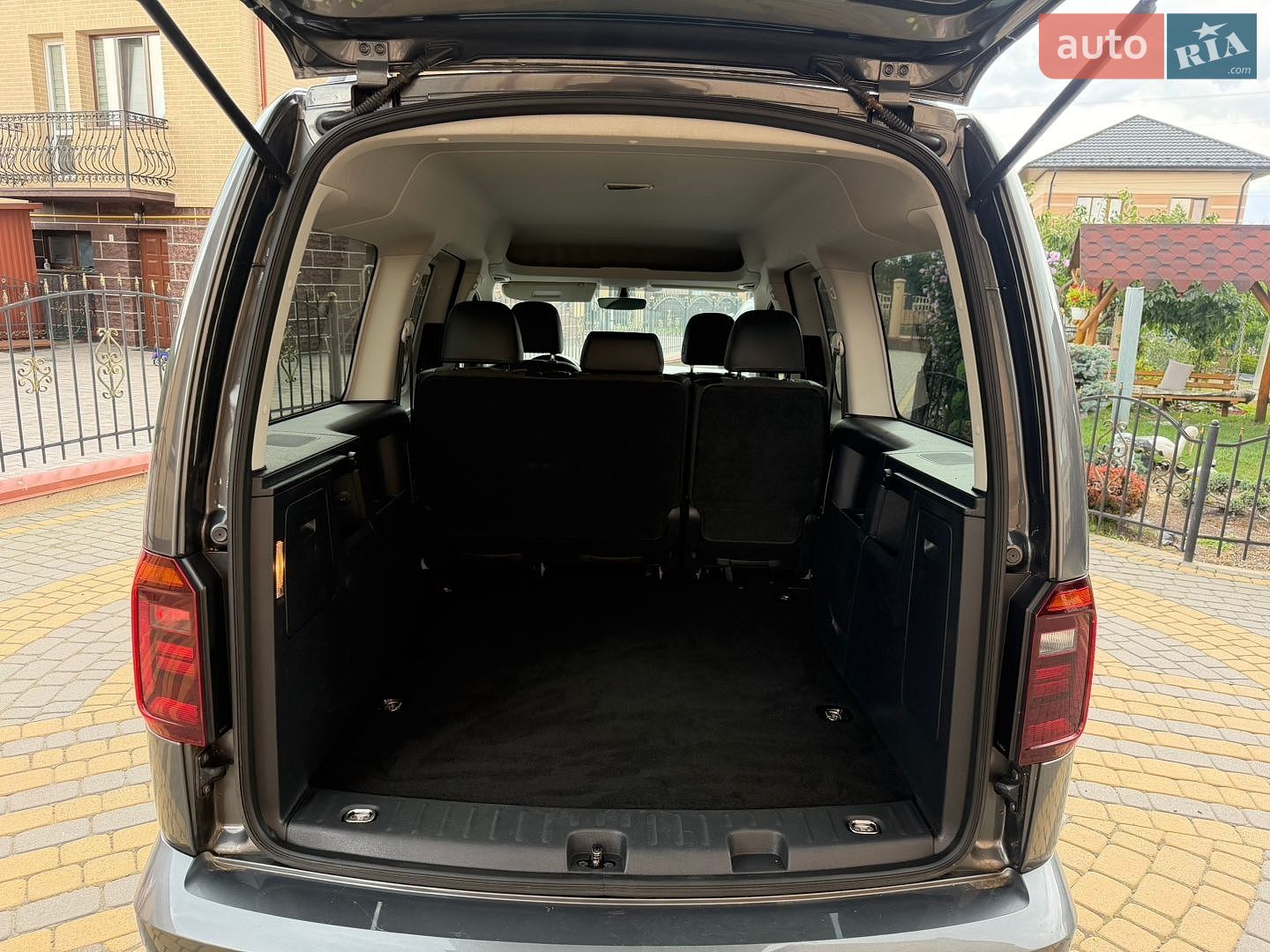 Volkswagen Caddy 2020 VIN WV2ZZZ2KZLX083162 фото оголошення 30 з 35