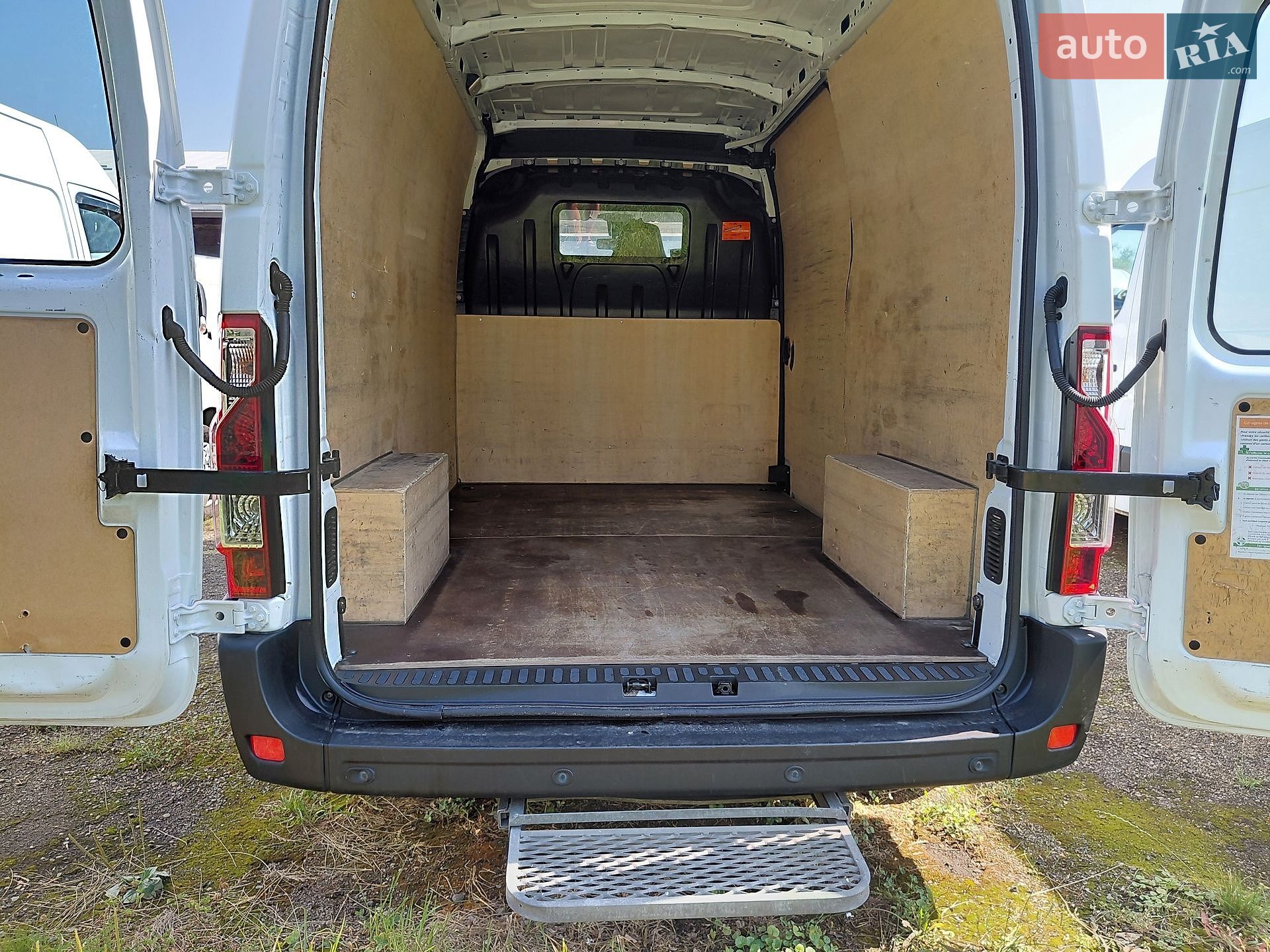 Renault Master 2024 VIN VF1MA000670946837 фото оголошення 23 з 54