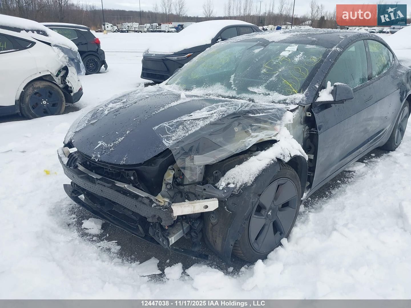 Tesla Model 3 2023 VIN 5YJ3E1EB7PF681140 фото оголошення 7 з 78