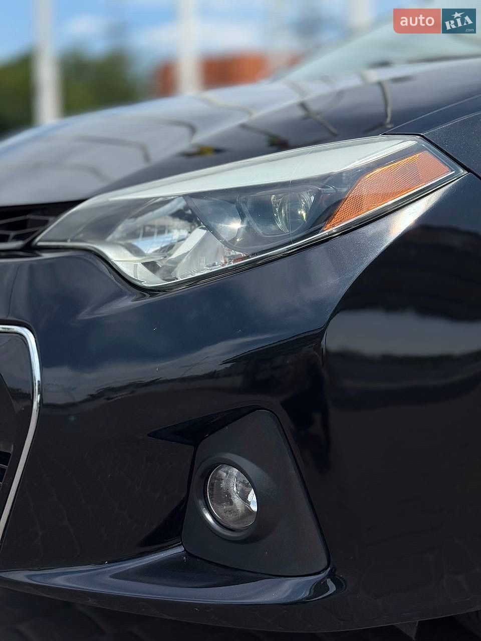 Toyota Corolla 2014 VIN 5YFBURHE3FP225948 фото оголошення 10 з 31