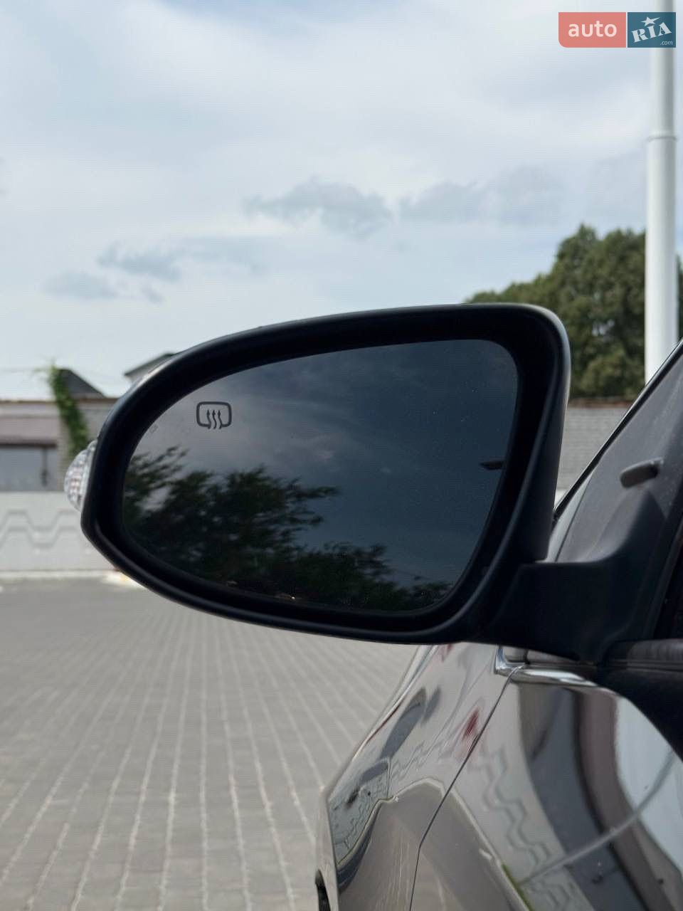 Toyota Corolla 2014 VIN 5YFBURHE3FP225948 фото оголошення 26 з 31