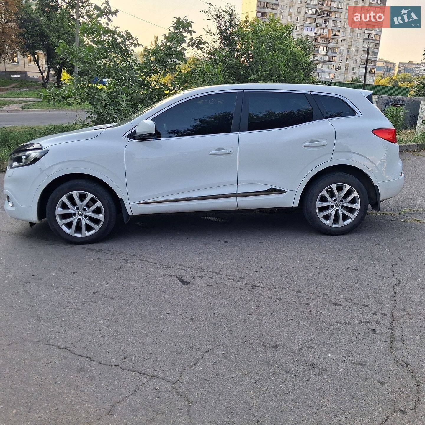 Renault Kadjar 2017 VIN VF1RFE00X57176294 фото оголошення 3 з 26